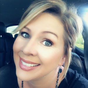 Meet your Posher, Tracy